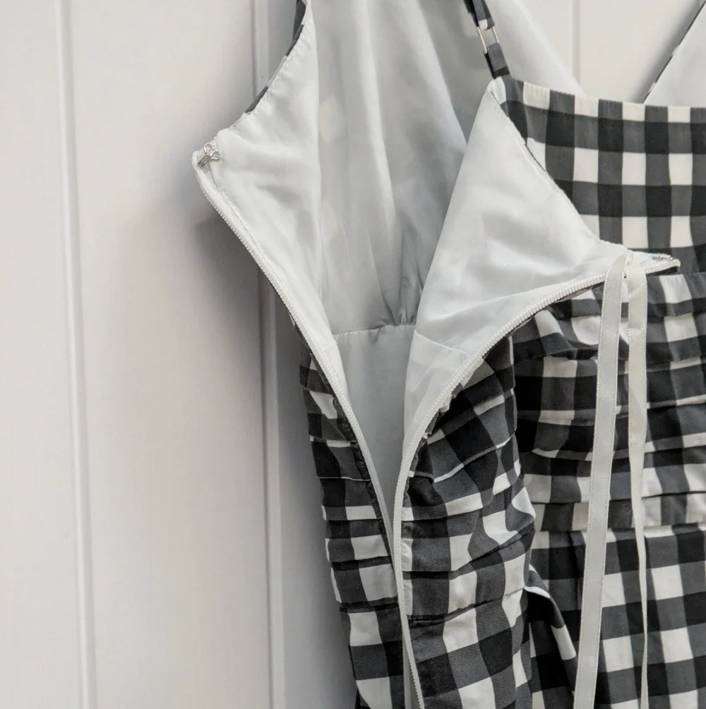 Banana Republic Factory Black and White Gingham Midi Dress with POCKETS!! - Picture 9 of 9